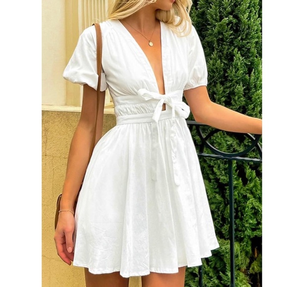 New white Dress| Small - Picture 1 of 4